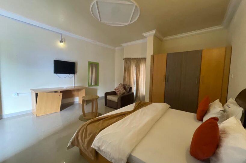 a Fully Furnished and Serviced Apartments for Holiday Homes in Owerri Short-let in Owerri Imo State by Mc Capital Properties (11)