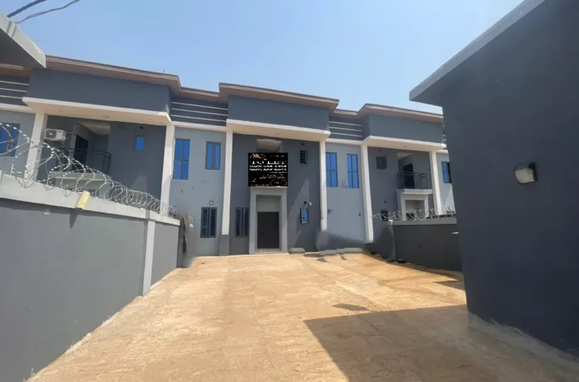 4 Bedroom Terraced Duplex For rent in Owerri Imo State Nigeria by MC CAPITAL Properties (11)