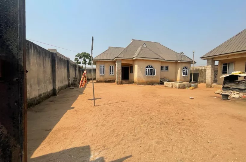 3 bedroom bungalow on a large plot of Land for sale in Redemption Estate Owerri Imo State by MC CAPITAL Properties