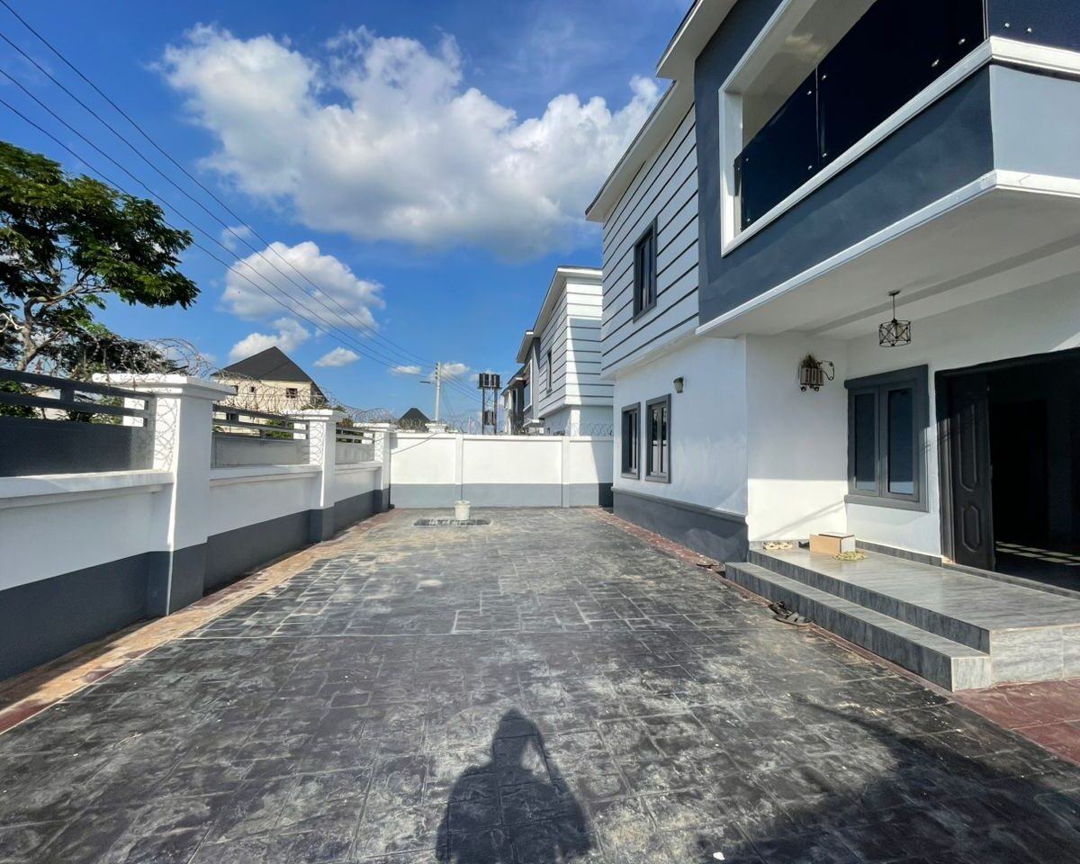 4 Bedroom Detached Duplex For Sale in Owerri Imo State Nigeria by MC CAPITAL PROPERTIES Limited (3)