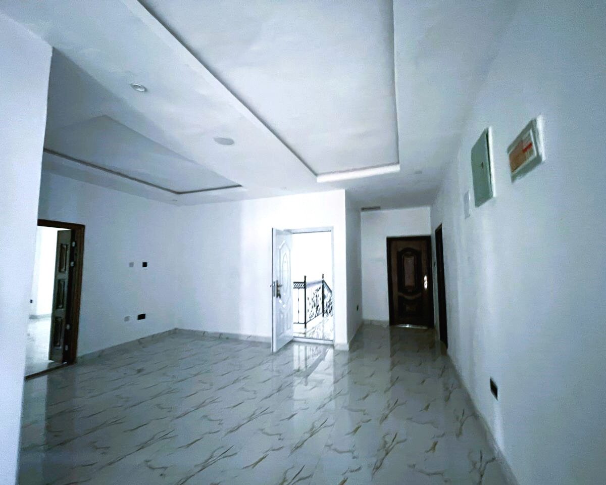 5 Bedroom Duplex For Sale in Owerri Imo State by MC CAPITAL Properties Limited (1)